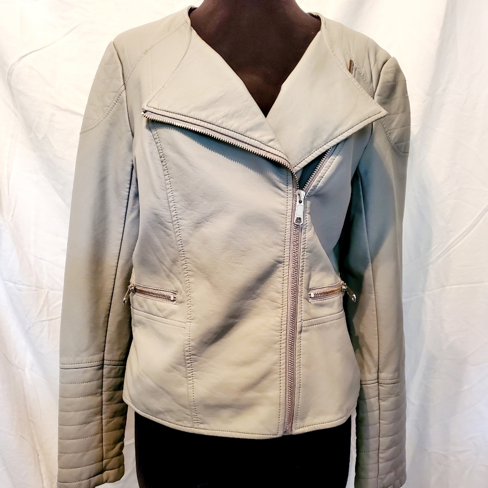 Apt.9 grey faux leather jacket with pockets sz sm